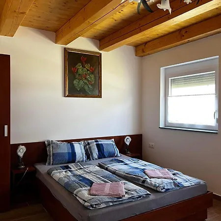 Pontyparade Apartment